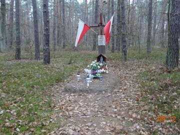 Jesienne prace na cmentarzach Wielkiej Wojny, Fot.J.Sadzewicz